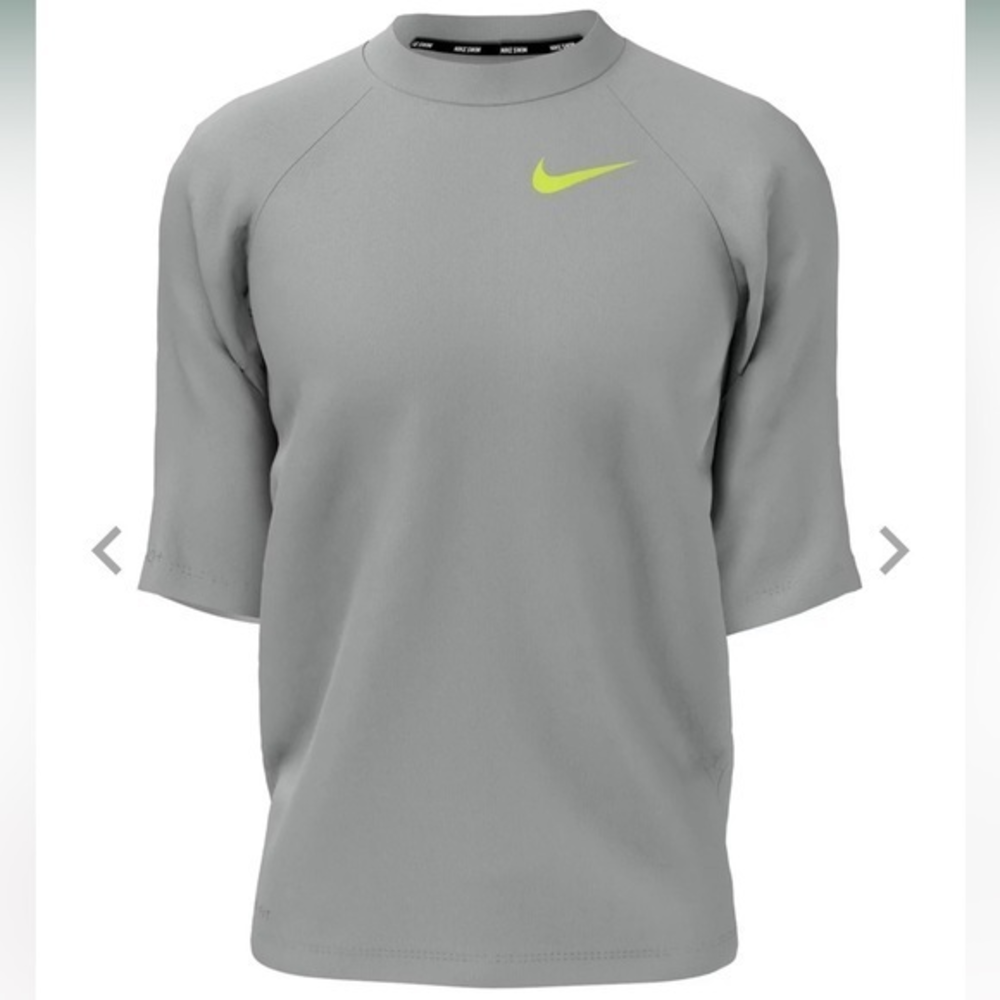 Nike‎ Boys’ Short Sleeve Hydroguard Size L